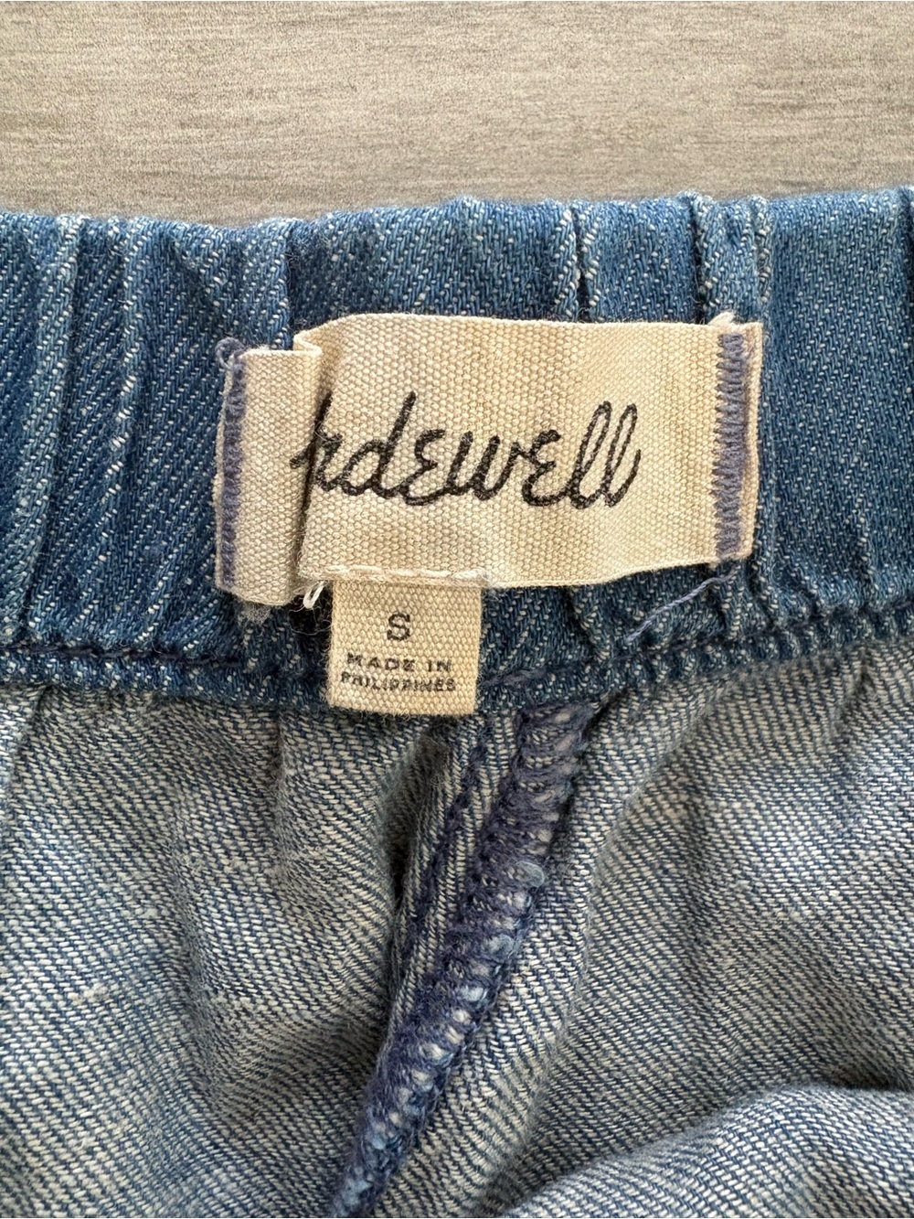 Madewell Linen / Cotton Blend Chambray Drawstring Pull On Shorts - Small - Picture 4 of 4